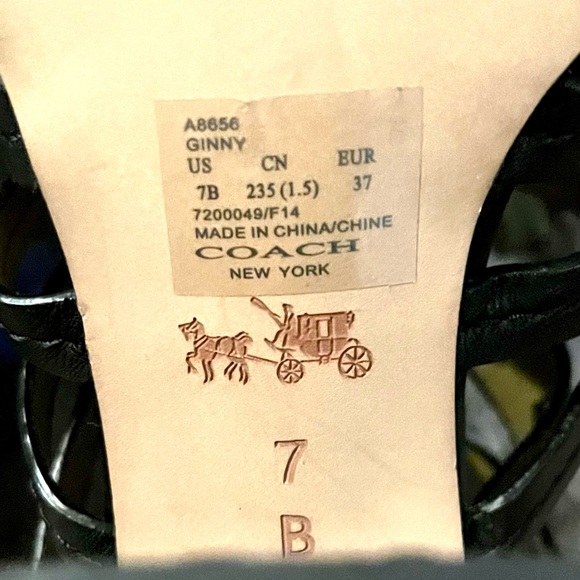 ❤️Sold ❤️COACH stacked heels❤️ - Picture 8 of 16